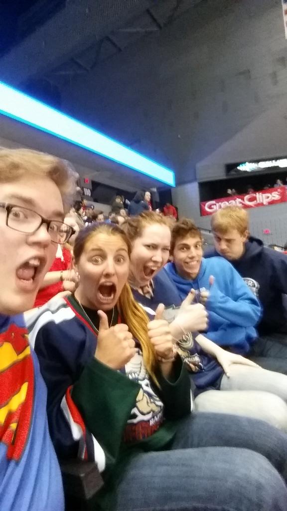 Stacie_Mead's tweet photo. Winning Wednesday #goGRG @griffinshockey  #Amway http://t.co/h6QCvvUuwo