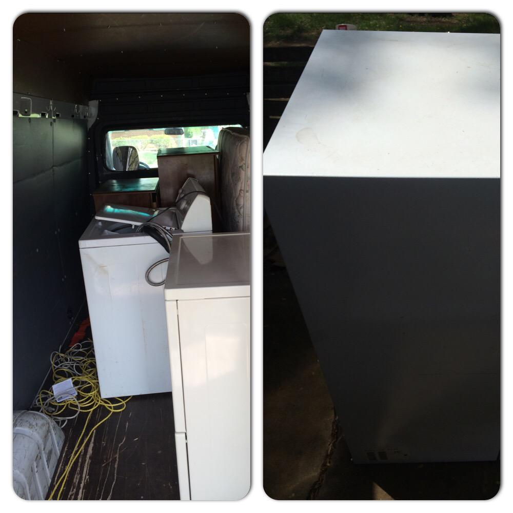 TransitionTN's tweet photo. Today we delivered furniture to a disabled veteran who lost his home, but now his family has a furnished home! http://t.co/Fn9eb97yIN