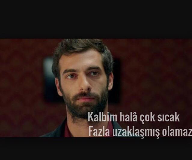 264Ayhan's tweet photo. #pesetmeçünkü  kaybedersin  #PoyrazKarayel  @KanalD  #beyazşarap #sigara varmı beden  rahatı http://t.co/Ns5MCAi4Qg