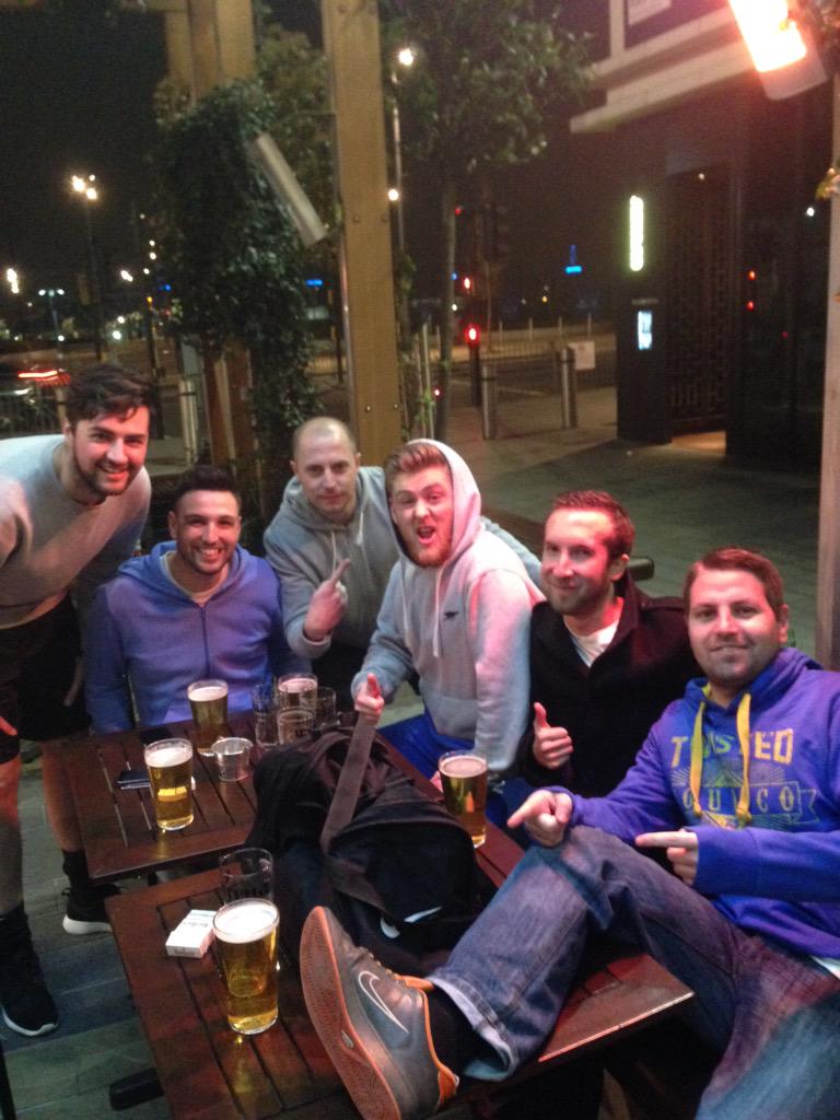 nickyp888's tweet photo. Big 3-1 win from the legends in red and white #Malouda #beers #lads http://t.co/7gNhen7Wh7