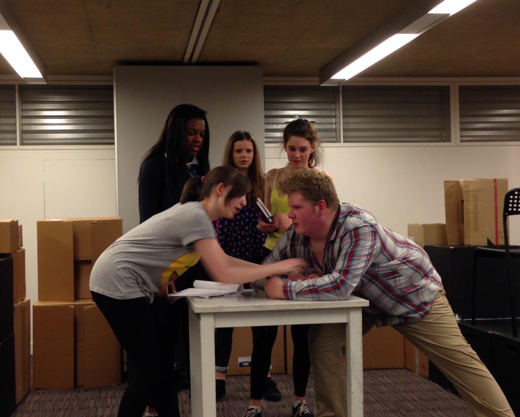 CoreActors's tweet photo. Hood is really starting to come together! @thecorecorby http://t.co/rVHMMUoW6t