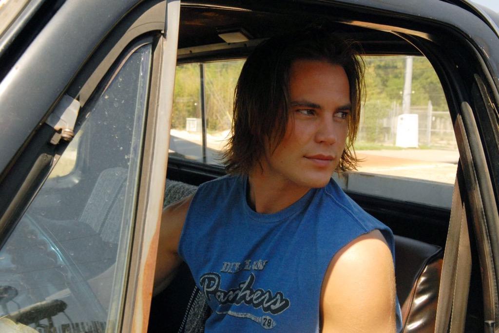 Happy bday taylor kitsch/tim riggins!! you will forever have my heart    