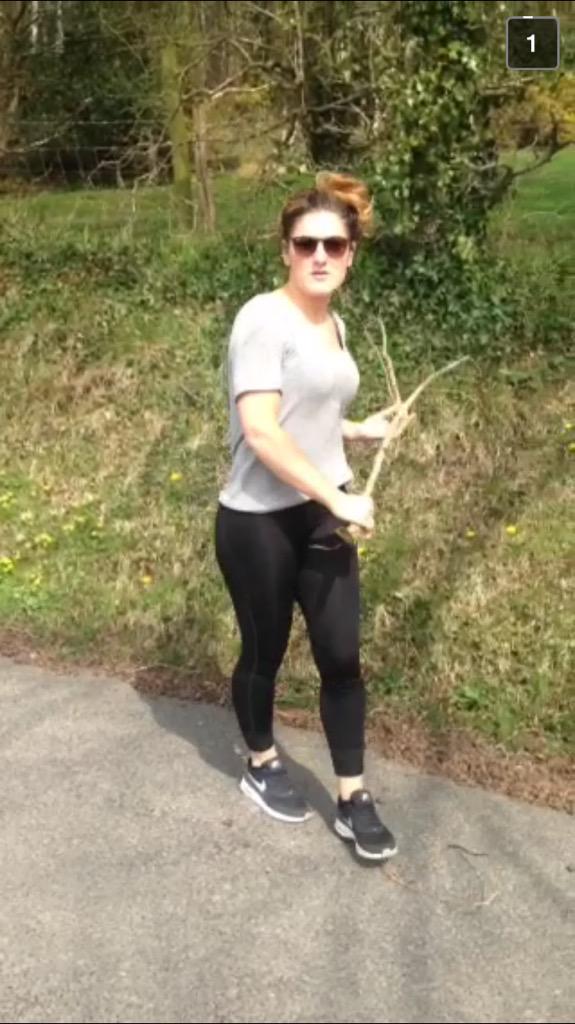 'Look at me Bitches!' #shackingmyarse #sweeping <a href="/Hannahlois08/">Hannah Thomas</a>