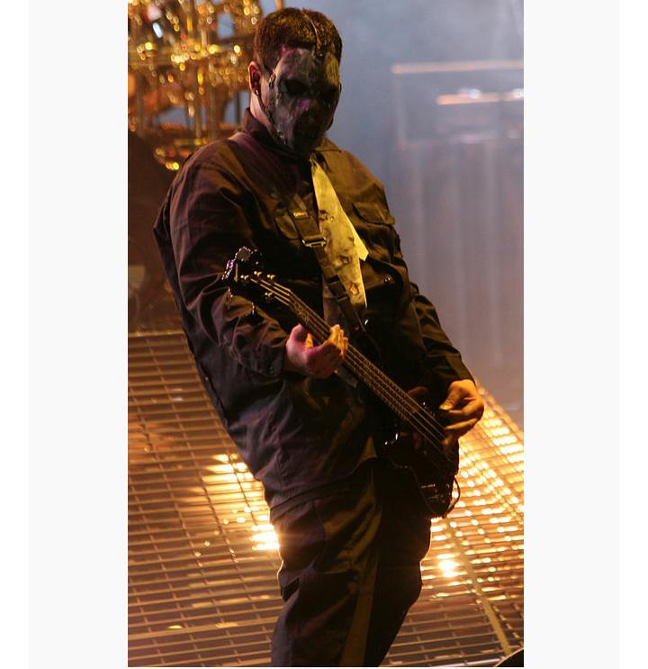 Happy birthday to the late Paul Gray, former bassist & cofounder of Slipknot.  