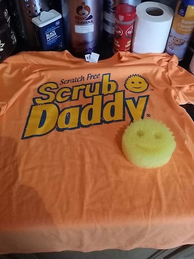 Jeggers8's tweet image. @ScrubDaddy had a stain on the shirt used my #Scrub_Daddy on it We will see how awesome it is!!!  #No_Stain #Amazing