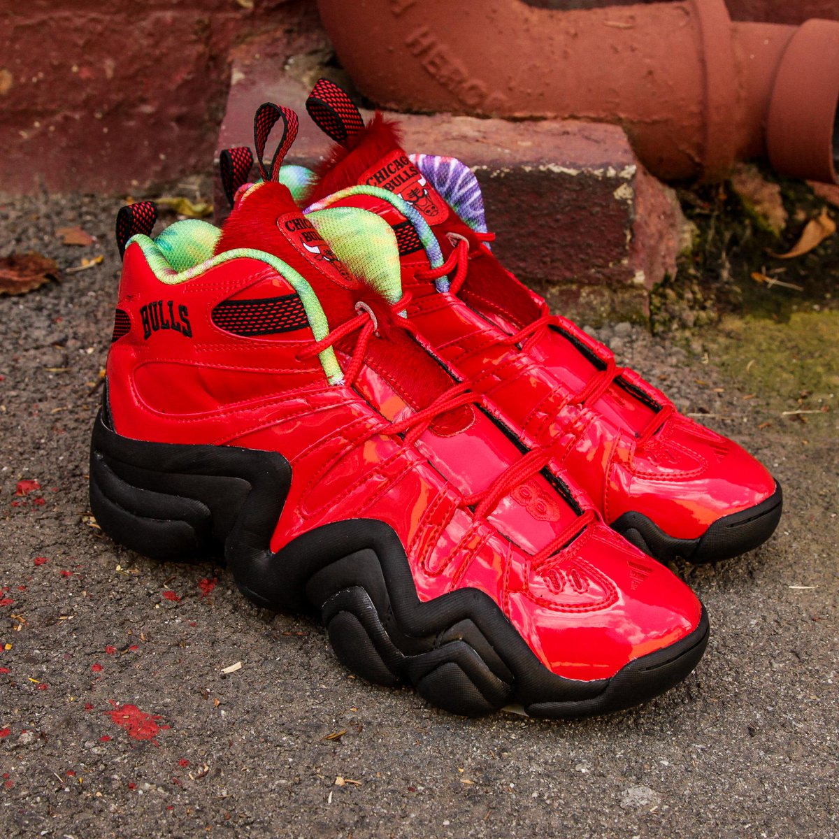 via abortion window PYS.com on Twitter: "The adidas Crazy 8 "Chicago Bulls 72-10" now available  at PYS. http://t.co/Qmj4hI5lh3 http://t.co/GAKFiZ4VuP" / Twitter