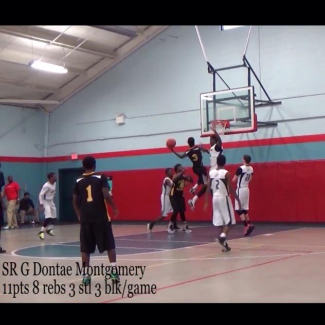 GETABUCKET__'s tweet photo. Watching team highlights and saw @Luney300 laying that bihh 😂😂 @shelove_tknight #BIG3 #GETABUCKET http://t.co/qe1qRmR3qX