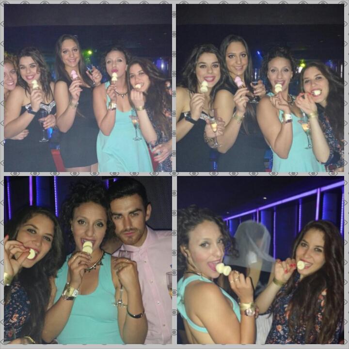 MelodiaPerea's tweet photo. Con mis niñas preciosas http://t.co/HOQsssGcwn