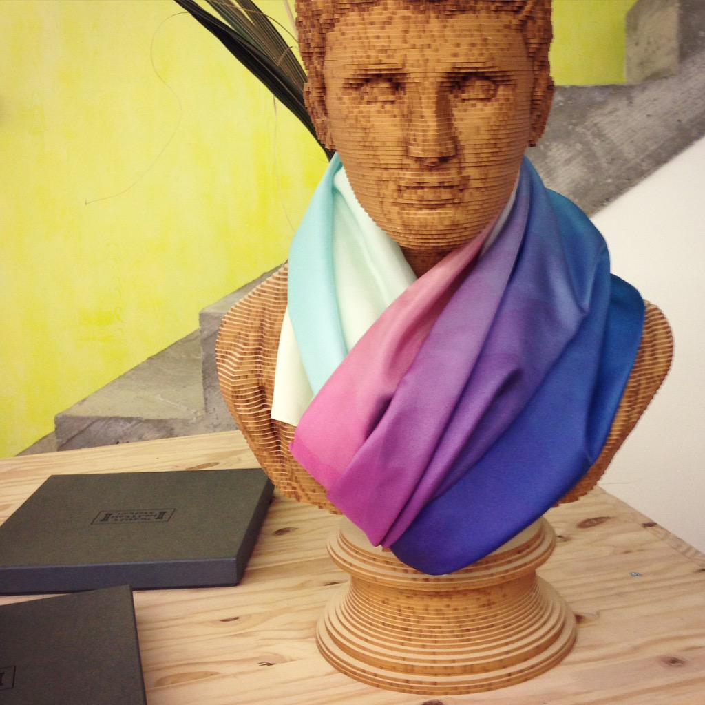 ImmenseHorizon's tweet photo. DEGRADEY #silk #scarf worn by our #cnc #ancient #sculpture #immensehorizon #gradient #shades #fabric #design http://t.co/GuHzxm25oS