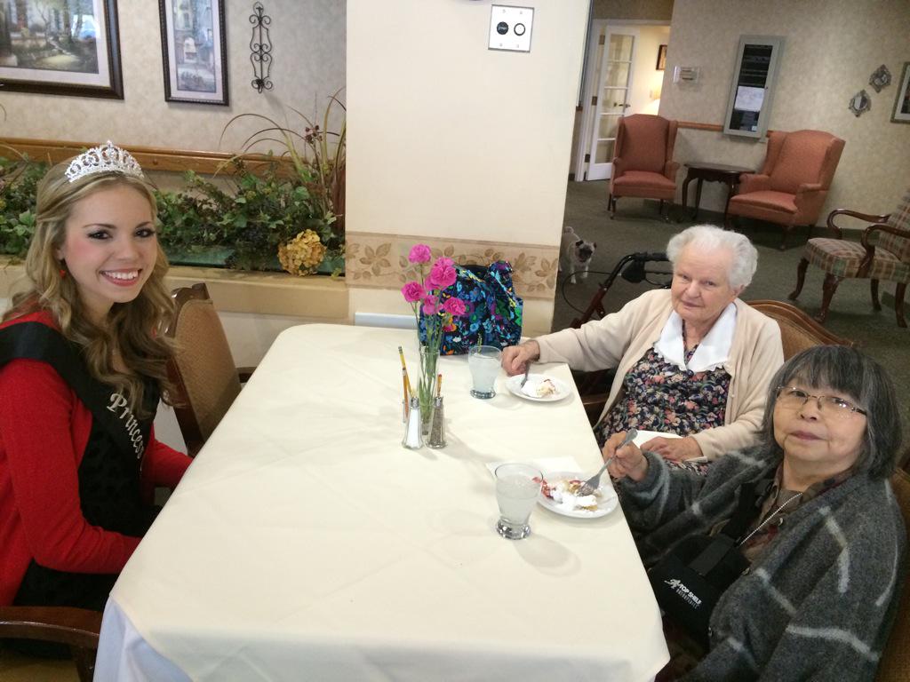 AdTheoaks's tweet photo. So much fun w the strawberry festival court here chatting w our residents. What a amazing bunch of girls! http://t.co/ifaCO3KDYl