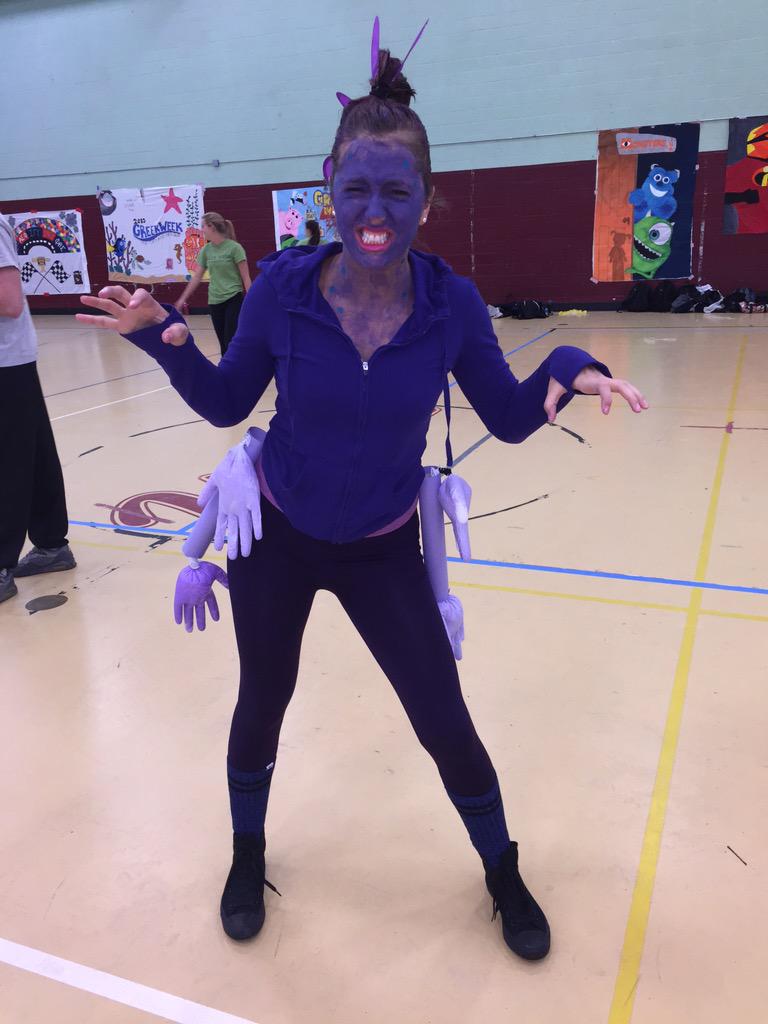 OhWaitItsCait's tweet photo. Randall is my favorite villain cause he's my best friend! @hirsh13 #UMassGreekWeek2015 #OrangeTeam http://t.co/wDyl2Q8F4q
