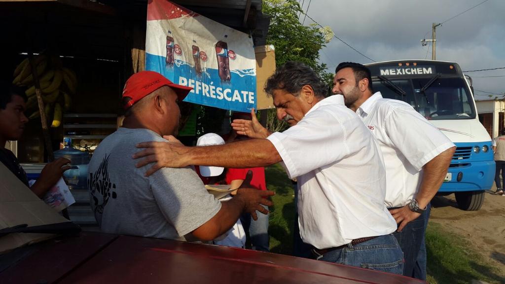 elhocionmx's tweet photo. #ConTodoOrgullo #DrBringas #MiguelHidalgo #SeTrataDeTodos #PriUnido http://t.co/9PDjw2KFPG
