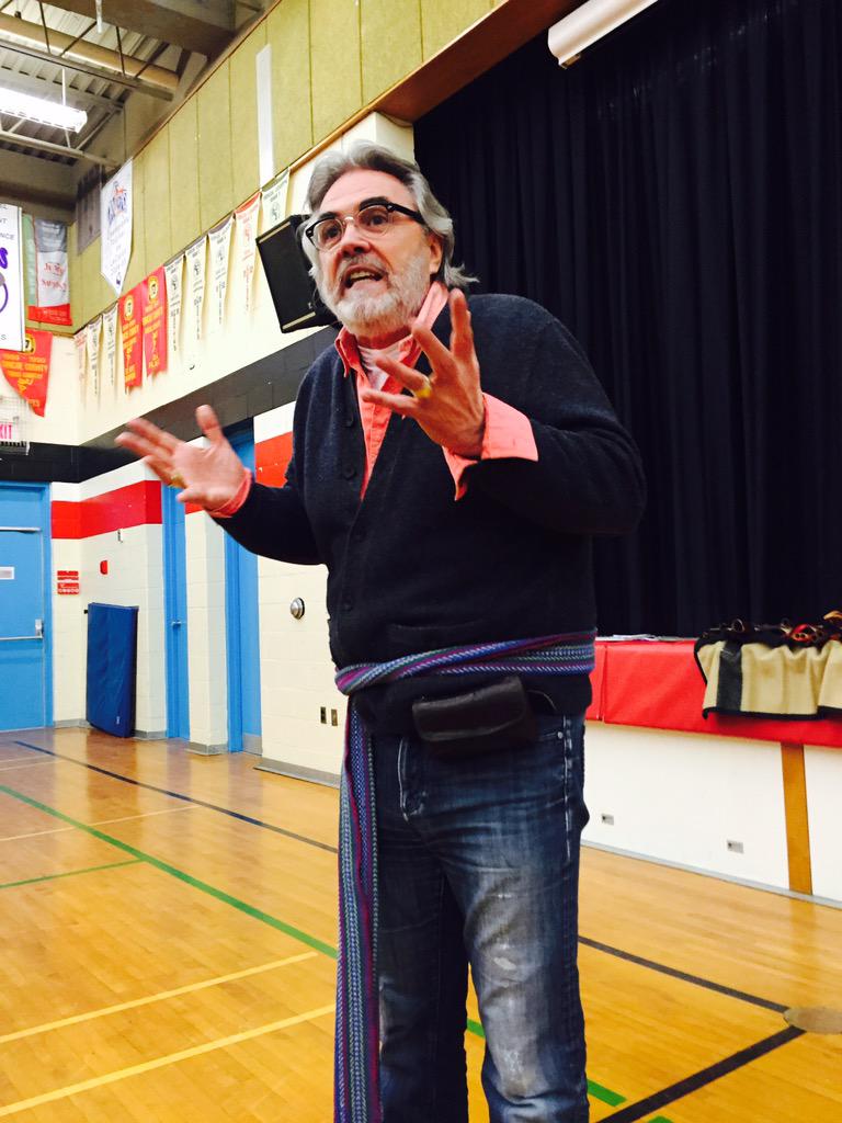 sue_viamonde's tweet photo. David Bouchard, auteur: présente lors de la célébration PNMI ÉÉ St-Joseph @CSViamonde @desrochesan @gravellesy http://t.co/izel7tE1RO