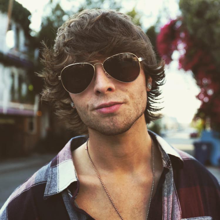 wesleystromberg's tweet image. I'm gone