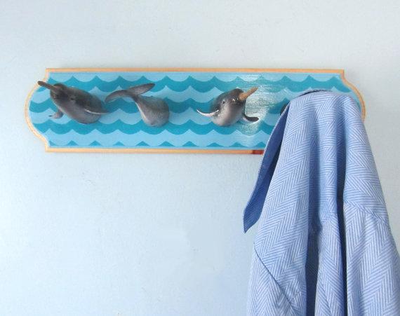 CraftLaunch's tweet image. Love these wall narwhals! bit.ly/1JqFvSp (@foundbeautyvt)