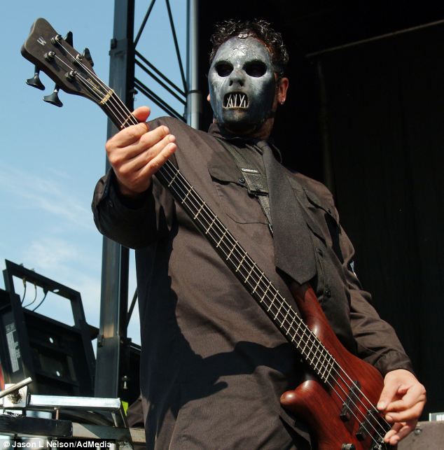 Happy birthday Paul Gray, maggots will never forget you.... :\( 