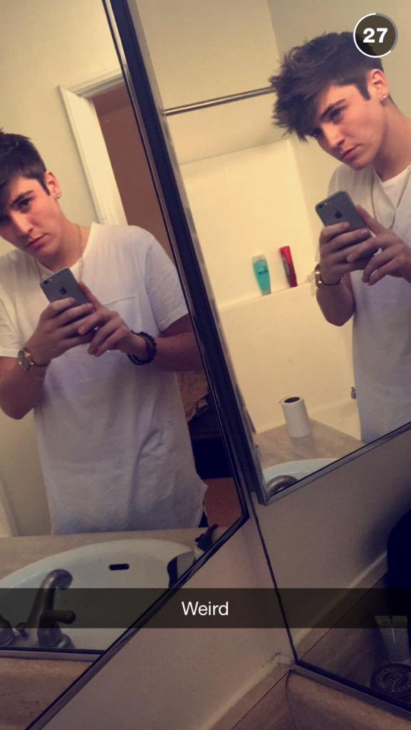 samwiIkupdates's tweet photo. @sammywilk via snapchat (sammywilk11) http://t.co/aHPCMMvO8l