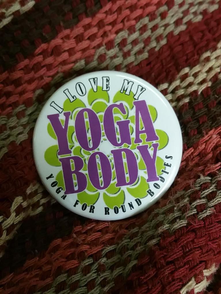 buttonboynet's tweet image. Buttonboy proudly making Yoga for round bodies buttons #custombuttonstoronto
#yogaforroundbodies #buttonboy