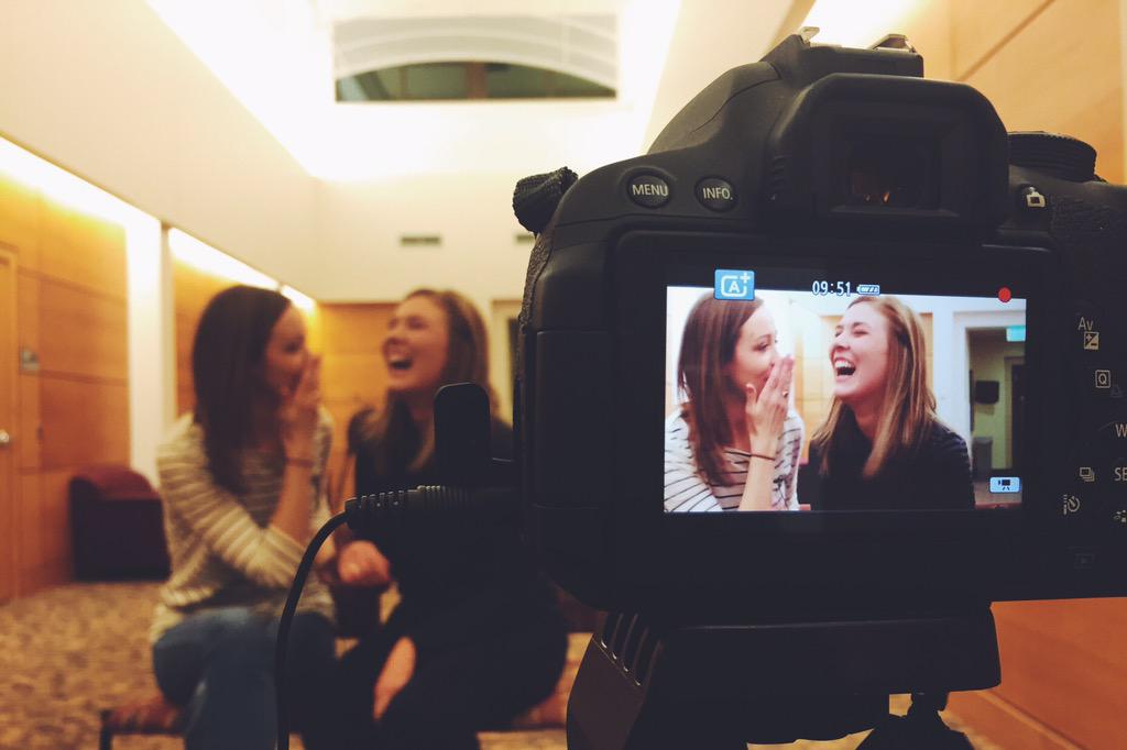 Concordia_MN's tweet image. RT @christianbro10: Entertaining interview session with @BethAOsman &amp;amp; @annekslette. #seniorvideo #cordmn