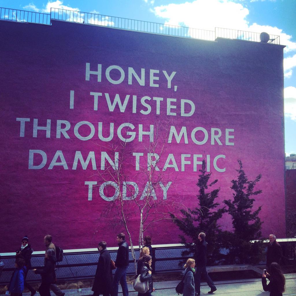ManhattanNext's tweet image. The struggles of a city life (and we LOVE it) #thehighline #streetart