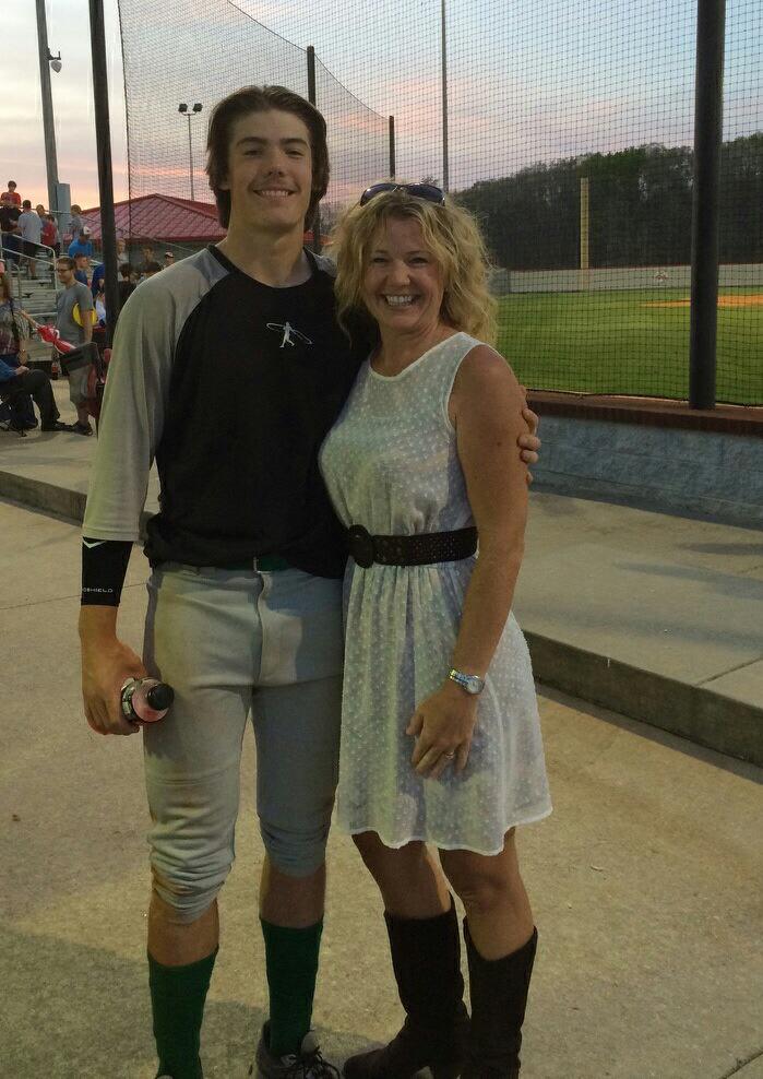 Brandon Marsh on Twitter "I love my mom http//t.co/YPfBp57GMG" / Twitter