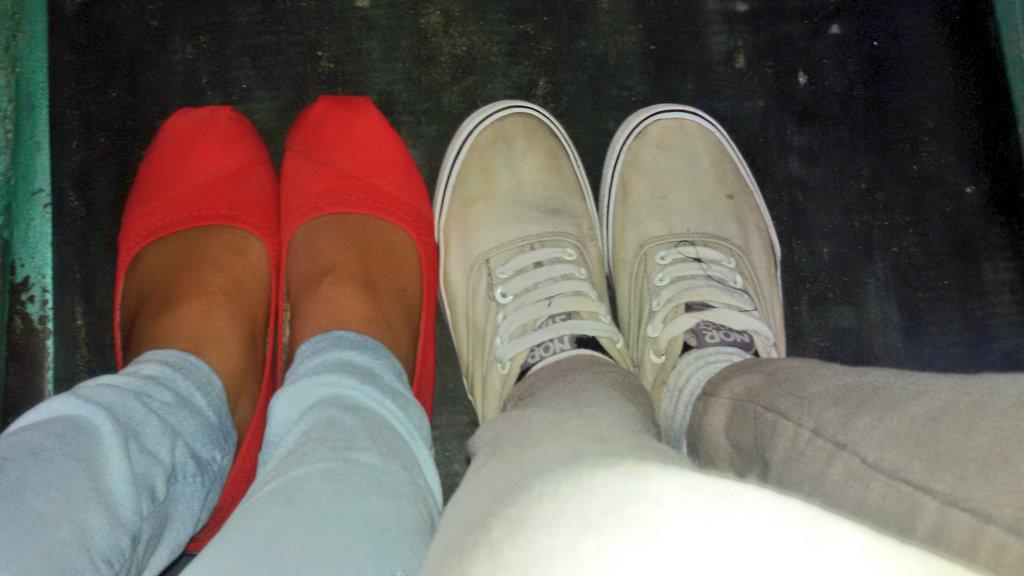 Mrs_Ekhin's tweet photo. BMW deng ni kaki http://t.co/1e8GvOpE3f