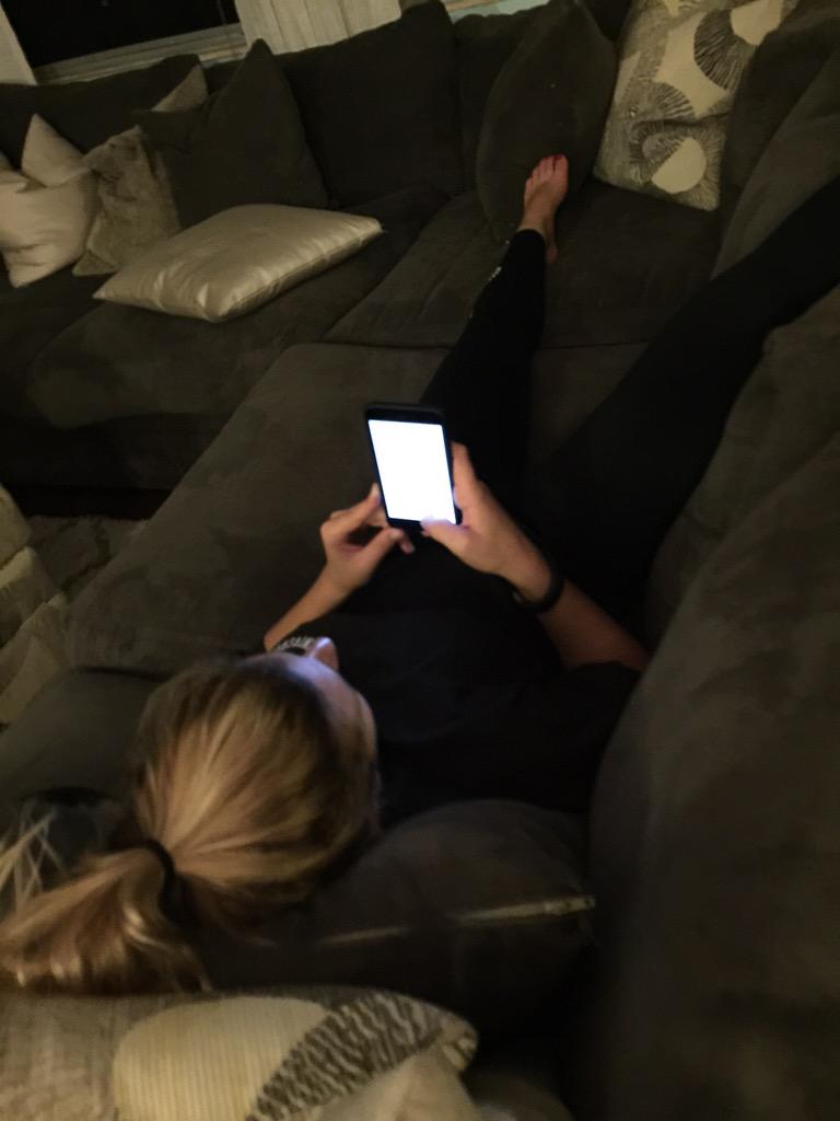 WeTheDan's tweet image. I think @lindseybell has essentially quit vlogging until she finishes this book haha. #bookworm #shortvlog