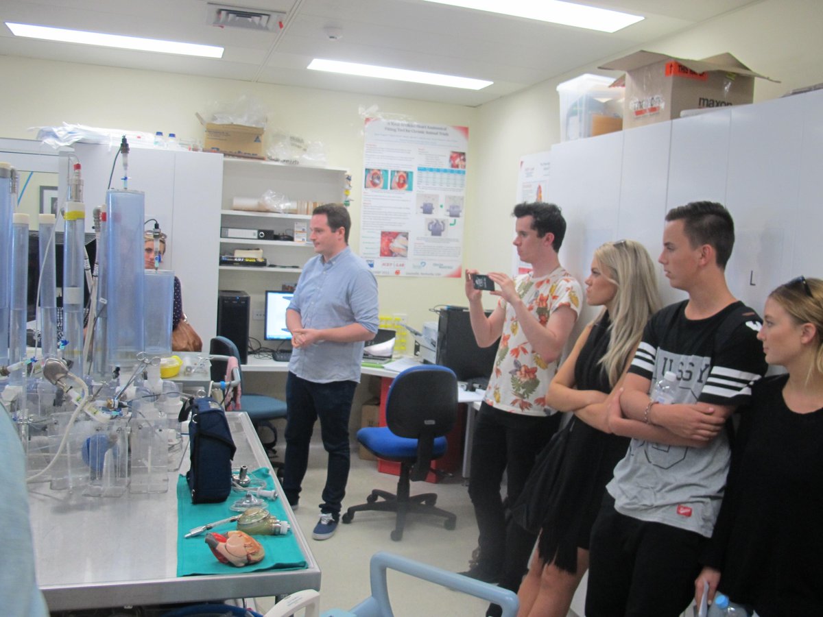 TheCommonGoodAU's tweet photo. @thisisamplify crew checked out our research labs where the #BionicHeart tests were done #AMPLIFYthegood #AmplifyLIVE http://t.co/i6UJu6nB1i