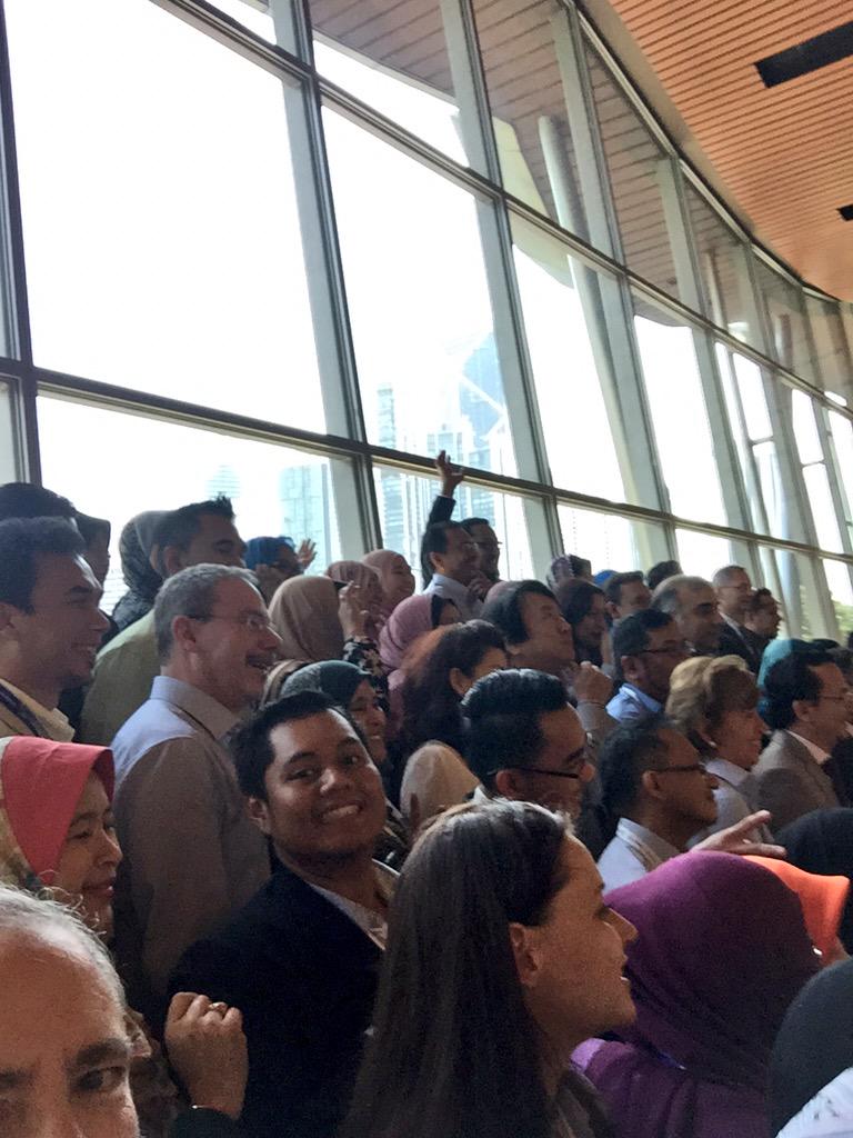 facilitation's tweet photo. Speakers and the wonderful organizers. #autmasia2015kl http://t.co/XZRkn3Tb08