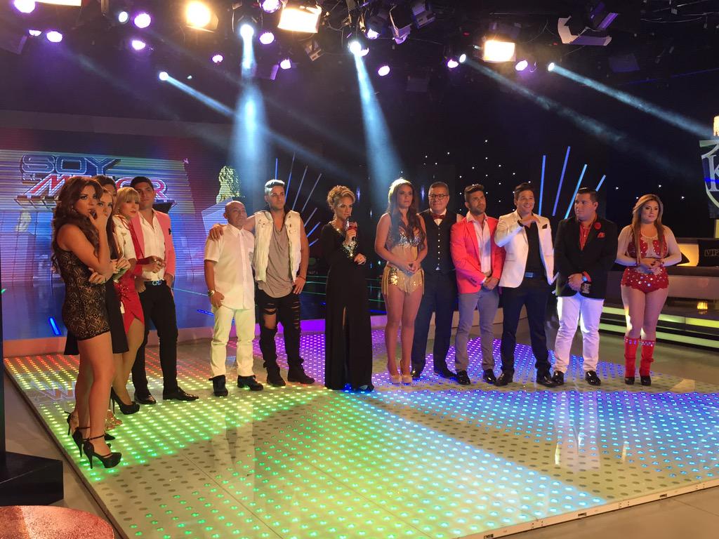 tcsoyelmejor's tweet photo. ¿Quién ganará la noche?
#LosFuegoDeTC y #LosKilatesDeTC están en busca de la estrella de #EsMejorSerVIP. | Da RT http://t.co/ZEipyMPi0q