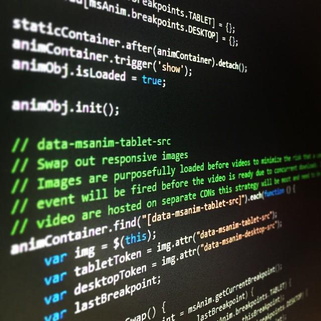 andypixel's tweet image. Hacking HTML5 video and image loading dependencies. Making the magic happen. #edgecases #836pm