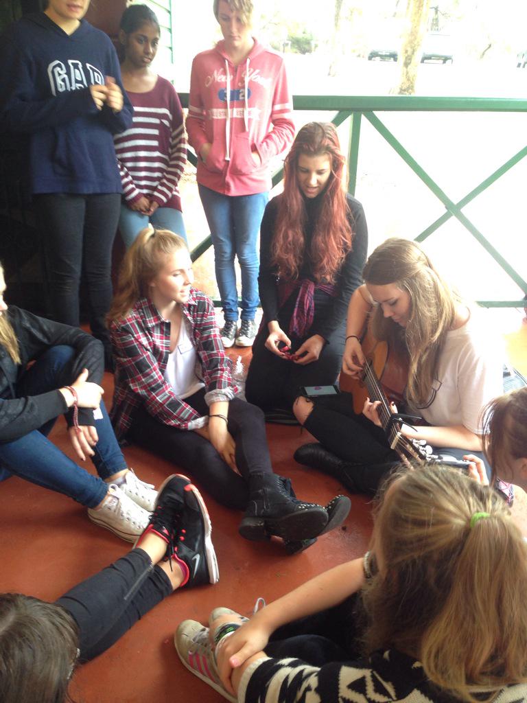 klementyde's tweet photo. @FiveSOSUpdates 5SOSFAM PERTH HAD AN AMAZING MEETUP ππ #5sosperthrep #5SOSMeetUp #5sosfamperth #5SOSFamMeetUp http://t.co/FyXdVIeZYM