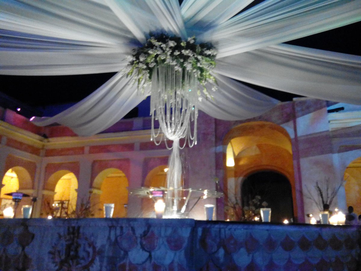 PubliAndMod's tweet image. Montaje completo y planiacion de eventos