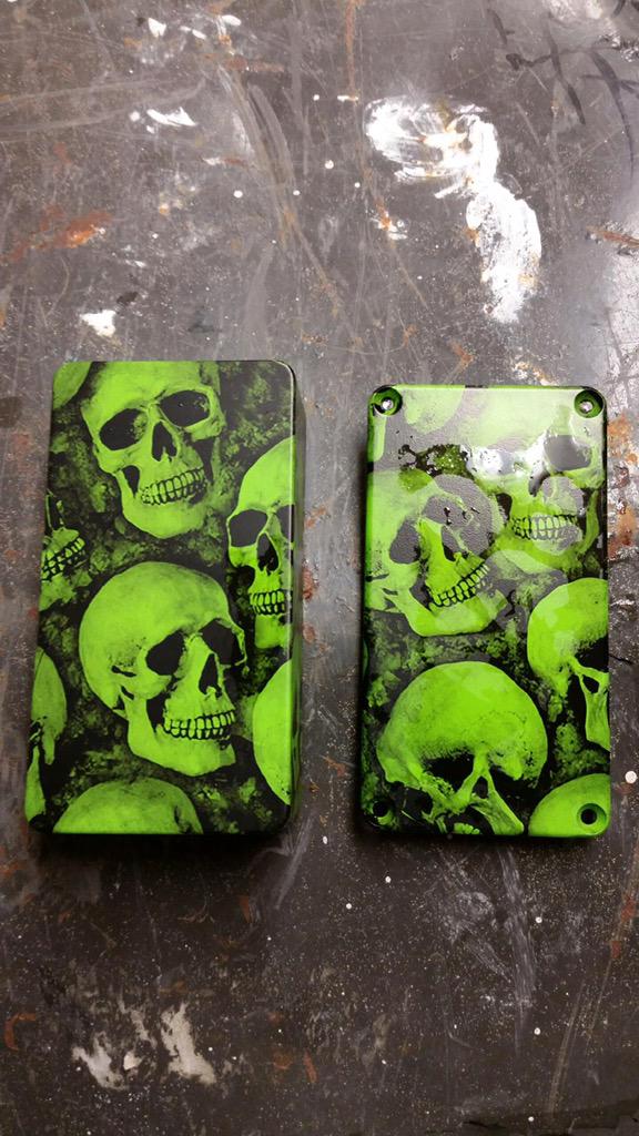 ImTheDoctor50's tweet photo. Just a little hydro dipping! Big things are coming! Find us on Instagram @drippycloudz http://t.co/qWE98NOOET