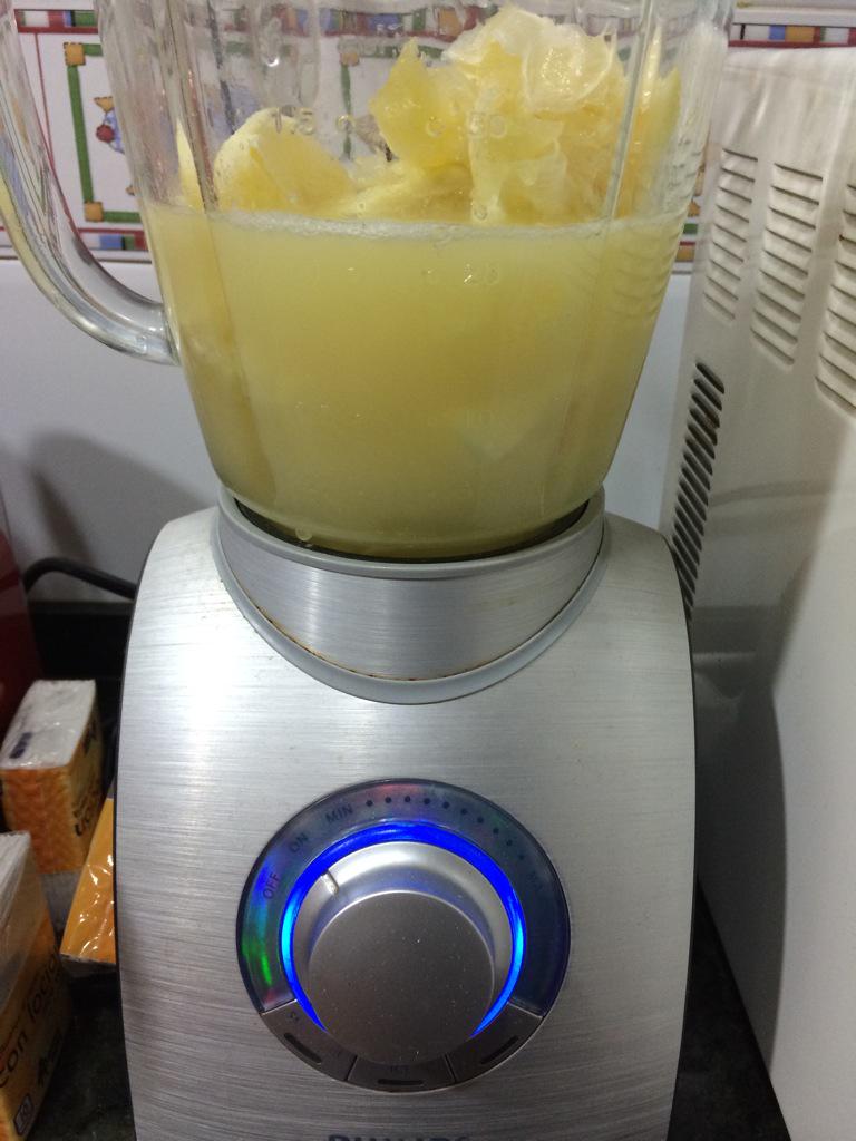 fitnessvice's tweet photo. LEMON MOUSSE protein !!
#health #fit #eatclean #fitness #food #gym #goodmorning #sport #life #love #friends #protein http://t.co/usOuBgYNLo