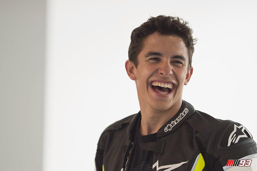 marcmarquez93's tweet photo. Buenos días :) con ganas de que comience el finde! / Looking forward to riding soon in Austin! 😄 http://t.co/ViE4apr59c