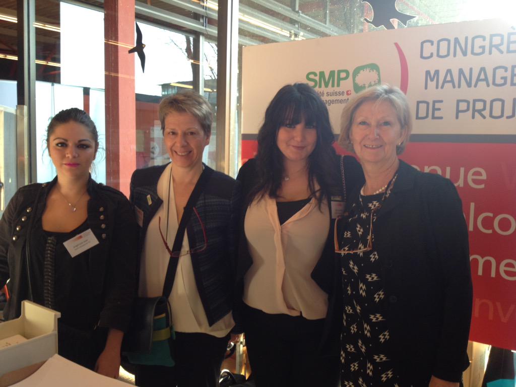 CONGRES_PM's tweet photo. L'équipe de l'accueil est prête à vous accueillir! http://t.co/1mWuH26pnu