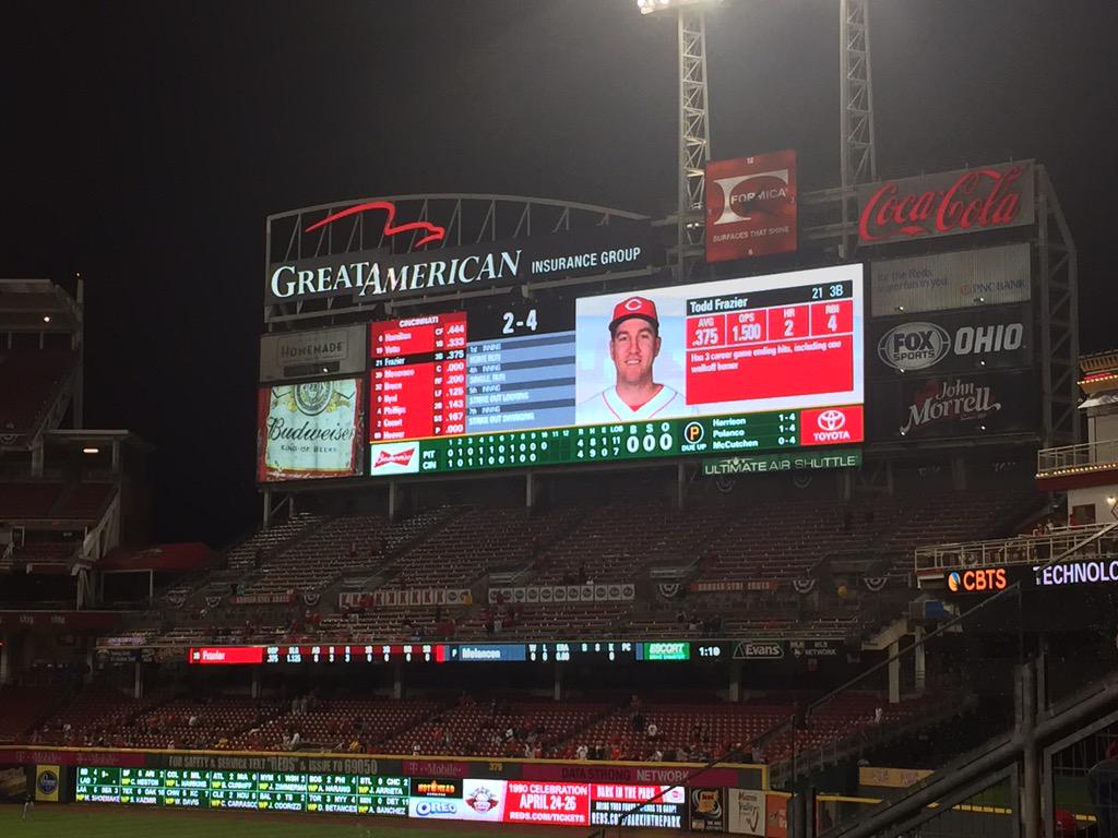 mattdavistwit's tweet photo. @FlavaFraz21 is on pace to hit 162 home runs...in the regular season!!!! http://t.co/VqDAcaOe4r