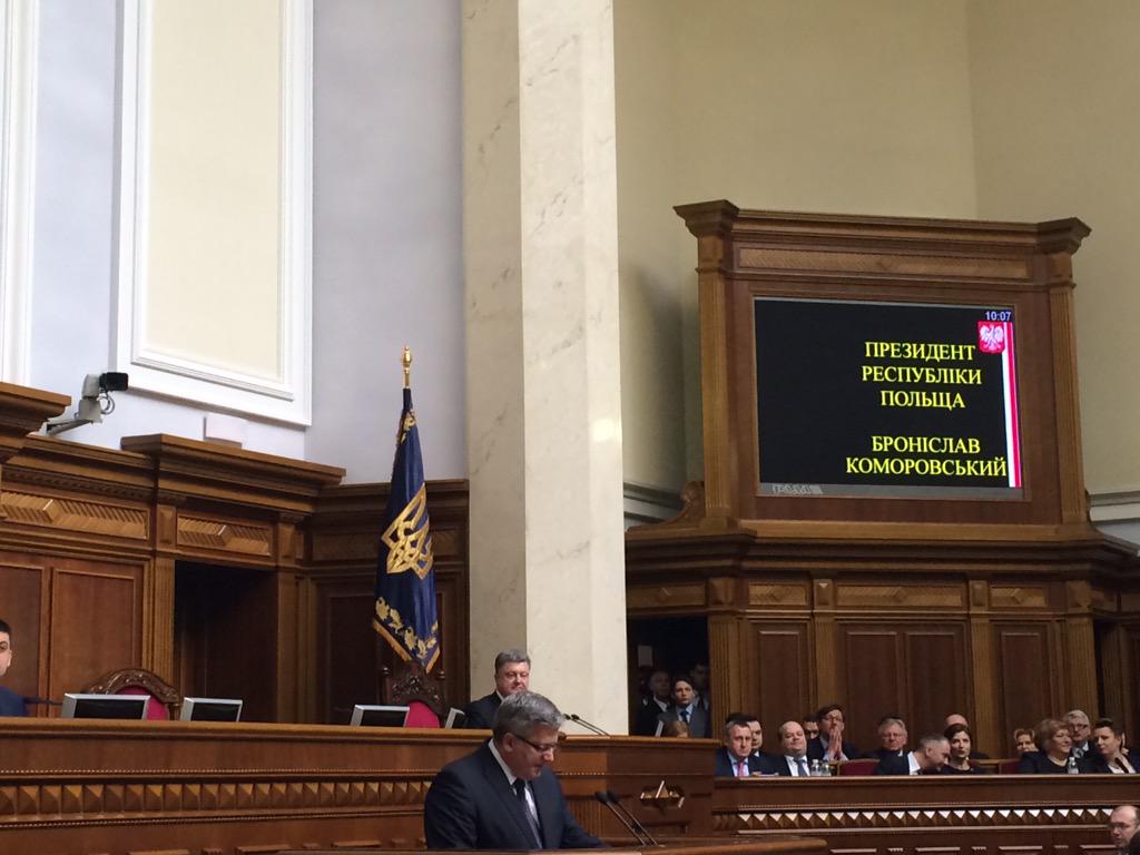 Порошенко и Коморовский прибыли на заседание Рады