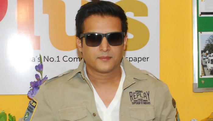 NewsWorldEnt's tweet photo. Actor @jimmysheirgill turns #FerozKhan for #GunPeDone!
Read: http://t.co/xhPmNTBYhu http://t.co/odpUgHYDsU