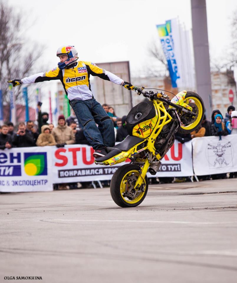 supreetasi's tweet photo. Stunt Ride! Aras Gibieza - twice European champ! The Park Kolkata 9pm! Be there to witness a spectacle! http://t.co/p6agodKcJV