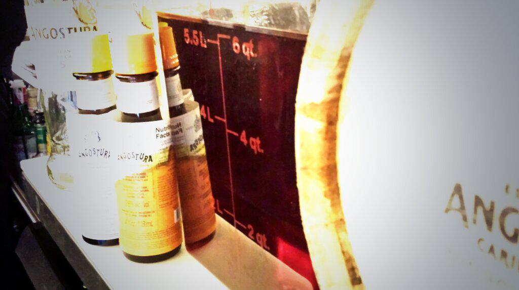 Just whipping up a lil batch of #TheSmokingGun @AngosturaCanada <a href="/Angostura_UK/">Angostura UK</a> <a href="/Niki_Randall/">Niki Randall</a> @doyousaiwoo #cocktails