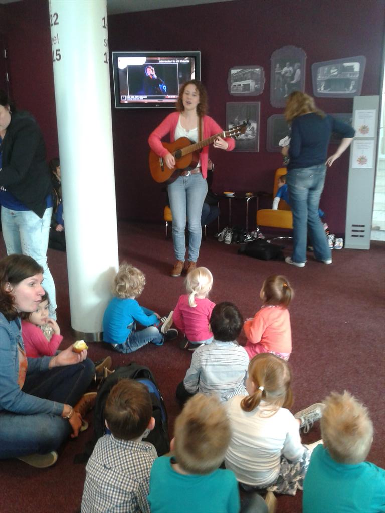 Schminken, muziek maken, dansen en spelen op het PieterPeuterPad... Het kan op het #PeuterFestival