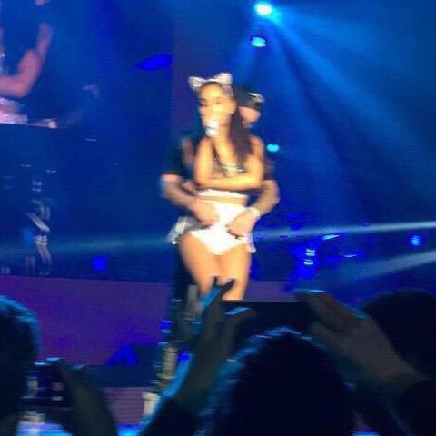 JET_LIF33's tweet photo. "@HotFreestyle: Justin Bieber is a savage http://t.co/BbYFgvT2qg" 😂😂😂😂😂😂