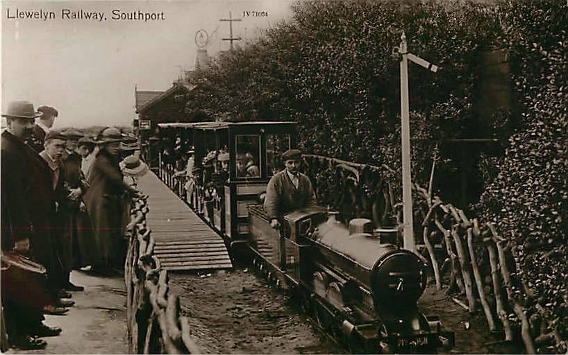 OldeBritain tweet media