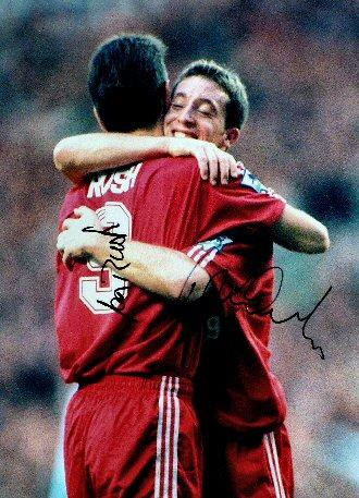 Ian_Rush9's tweet photo. Happy Birthday #Legend @Robbie9Fowler http://t.co/Y4yFK29DLB