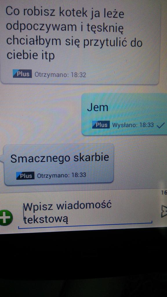 shamelessliar's tweet photo. NIE, ŻEBY COŚ, ALE TO ROZMOWA MOJEJ MAMY I JEJ NARZECZONEGO, JA SIKAM

JUŻ WIEM PO KIM MAM SWOJĄ ROMANTYCZNOŚĆ 😂😂😂 http://t.co/VhAhZoPlVM