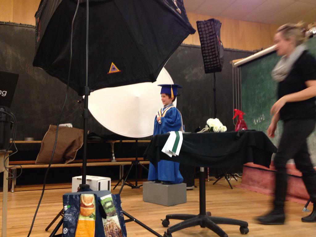 CameronStPS's tweet photo. SK grad picture day! #firstgrad #byebyeSK #scdsb http://t.co/5v2nlJfqDC