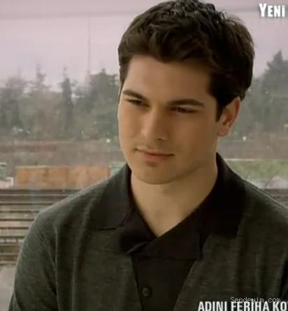 dizidnyas3's tweet photo. HANGİ DİZİ KARAKTERİ UNUTULMAZ..
#KeremSayer diyorsan RT
#EmirSarrafoğlu diyorsan FAV http://t.co/Zn2ksyalLh