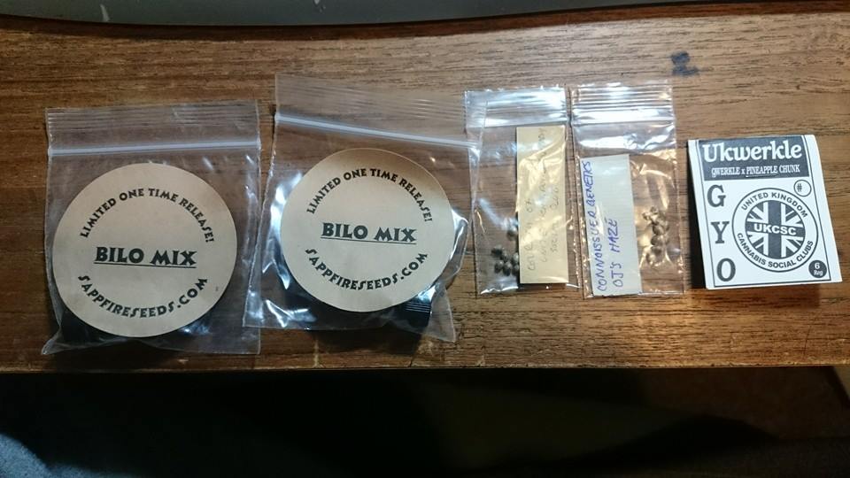 UKCannabisClubs's tweet photo. More goodies have been added to the prize pool! RT and FAV https://t.co/vDWi4O7KT8 to enter! #iwantthoseseeds #UKCSC http://t.co/4W7iVqUdNX